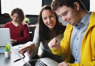 AdobeStock_434077555-scaled-1-370x221